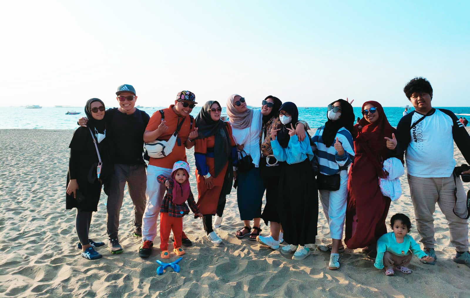 Gallery Astrindo Satrya Kharisma road to Bangkok Pattaya